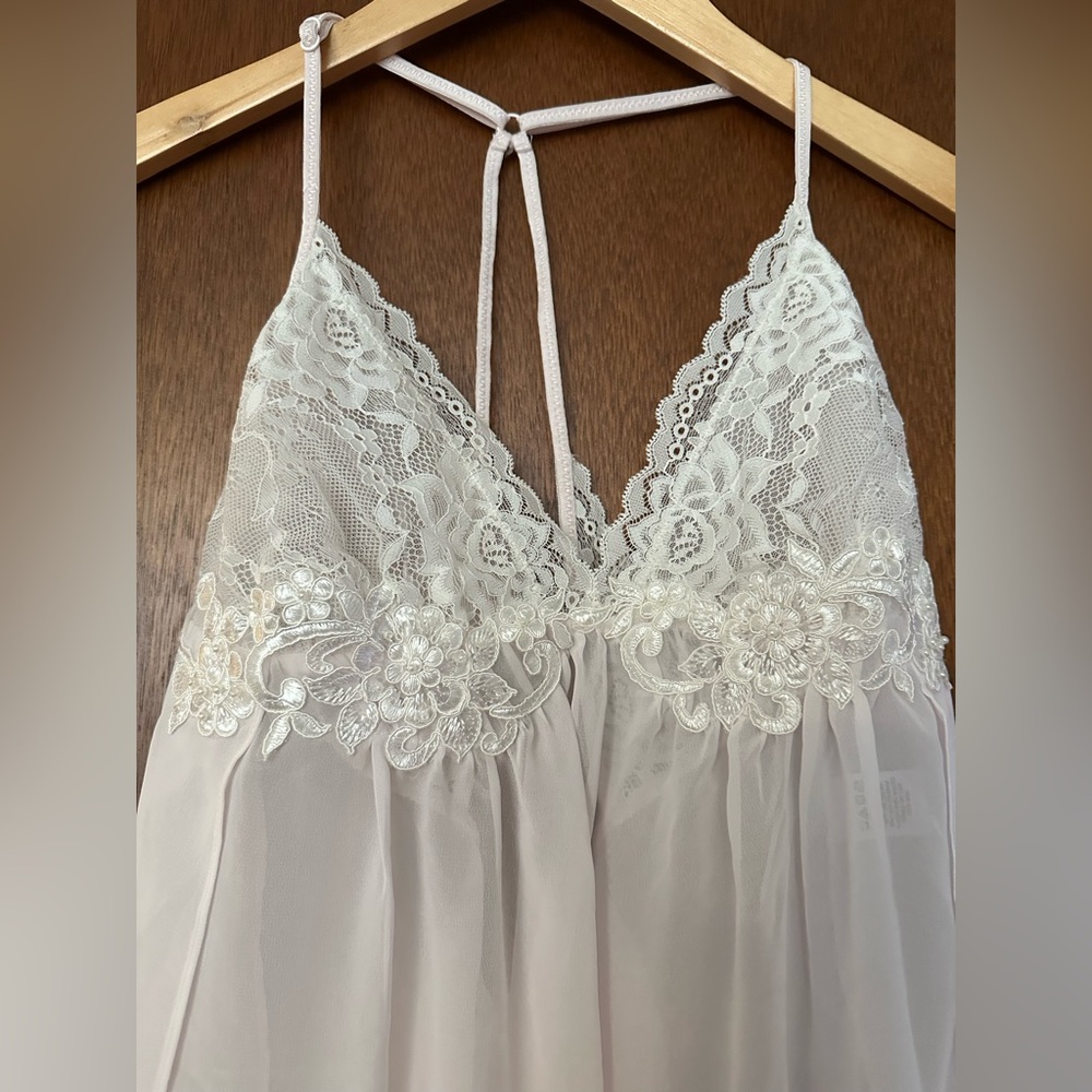 DILLARD’S LINEA DONATELLA Two piece Robe & Slip Dress - Picture 4 of 6